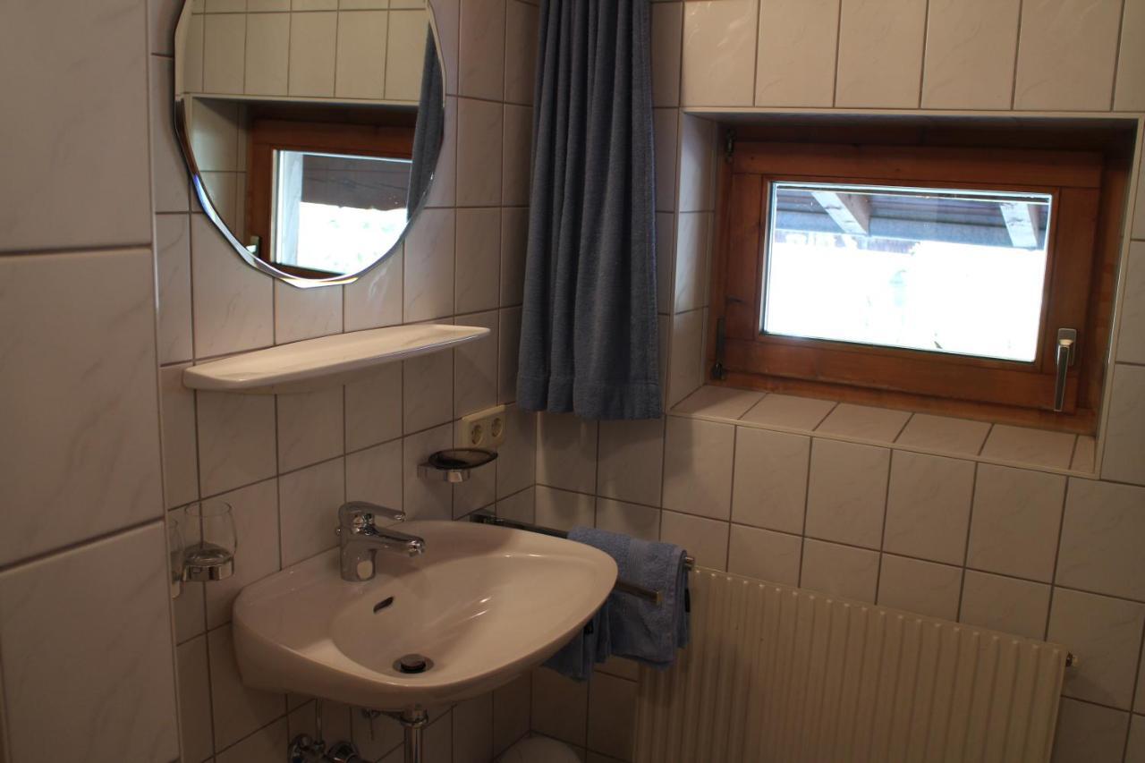 Apartamento Haus Thaler Obsteig Habitación foto