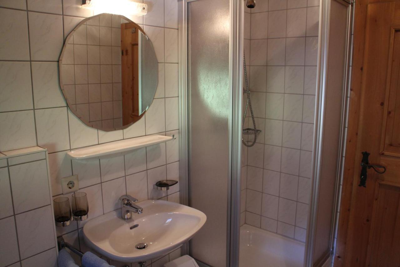 Apartamento Haus Thaler Obsteig Habitación foto