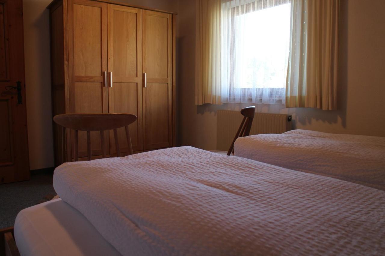 Apartamento Haus Thaler Obsteig Habitación foto